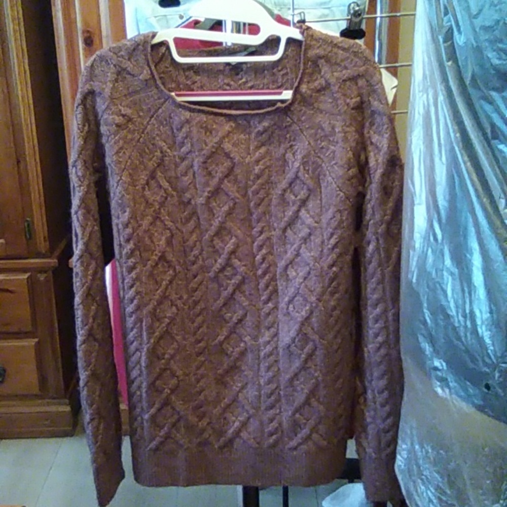 Ladies Sweater.  (Oversized Fit)